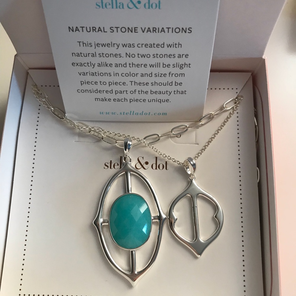 Stella & Dot Fortuna Stone Pendant Necklace